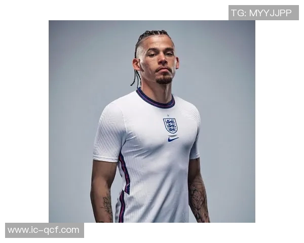 足球明星头像女神级魅力展现时尚与运动完美结合的艺术之美